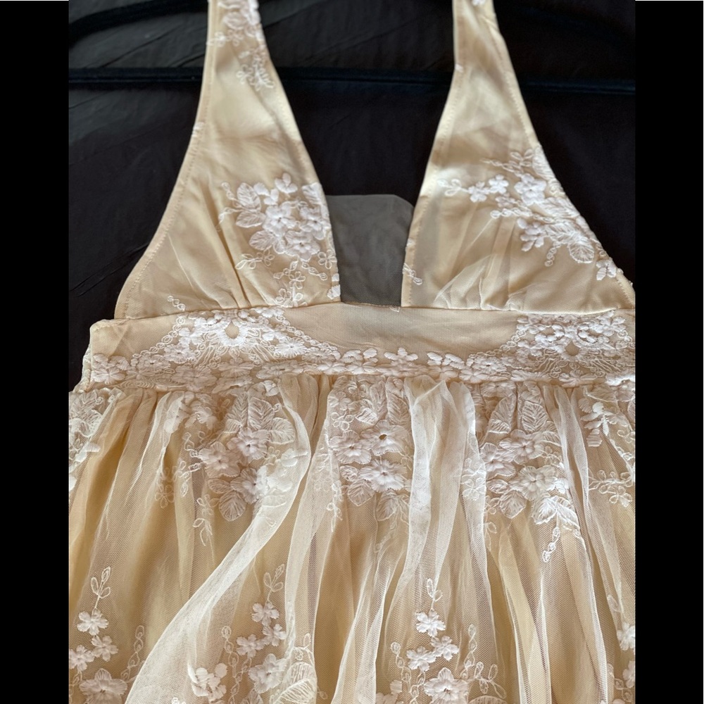 Romantic Eyelash Lace Bone White Maxi Gown Dress - Picture 8 of 10